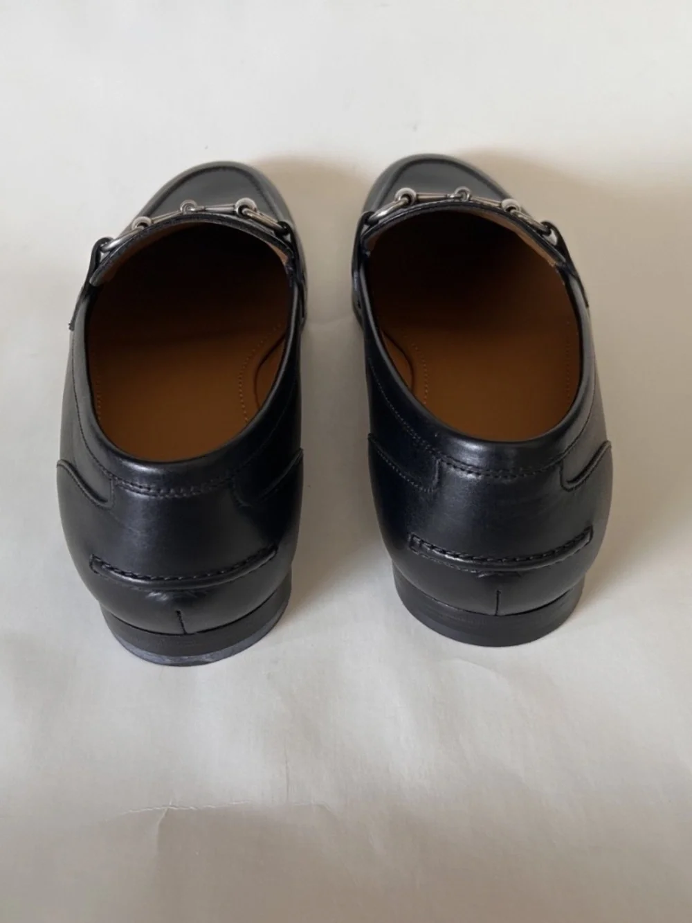 GUCCI Men's Black Jordaan Loafer w/ Silver Horsebit Size 9.5 (US) 834289 AADCW